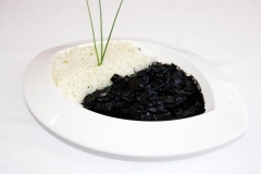 chipirones-en-su-tinta-con-arroz-2
